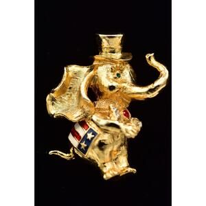 Vintage American Flag Elephant Pin Brooch Gold Patriotic Republican 1990s BinAL
